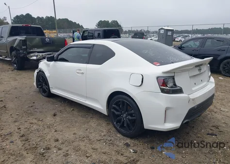 2014 Scion Tc from USA, damaged, VIN JTKJF5C75E3088101